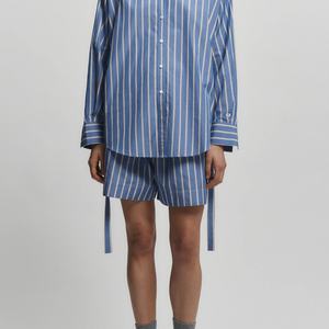 Nuevas llegadas al por mayor: Conjunto de dos piezas de lino y algodón para mujer, camisa modesta a rayas con solapa y pantalones de talle alto. - Product Image 3