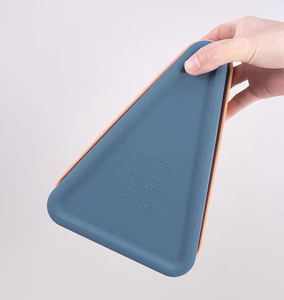 Wholesale Portable Personalised Storage <b>Box</b> Triangle Silicone Reusable <b>Pizza</b> Container With Lid - Product Image 4