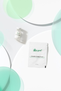 Esponja <span class=keywords><strong>de</strong></span> <span class=keywords><strong>algas</strong></span> orgánicas Spicule the Spongilla <span class=keywords><strong>Peeling</strong></span> Powder Skin Peel para acné y pigmentación - Product Image 2