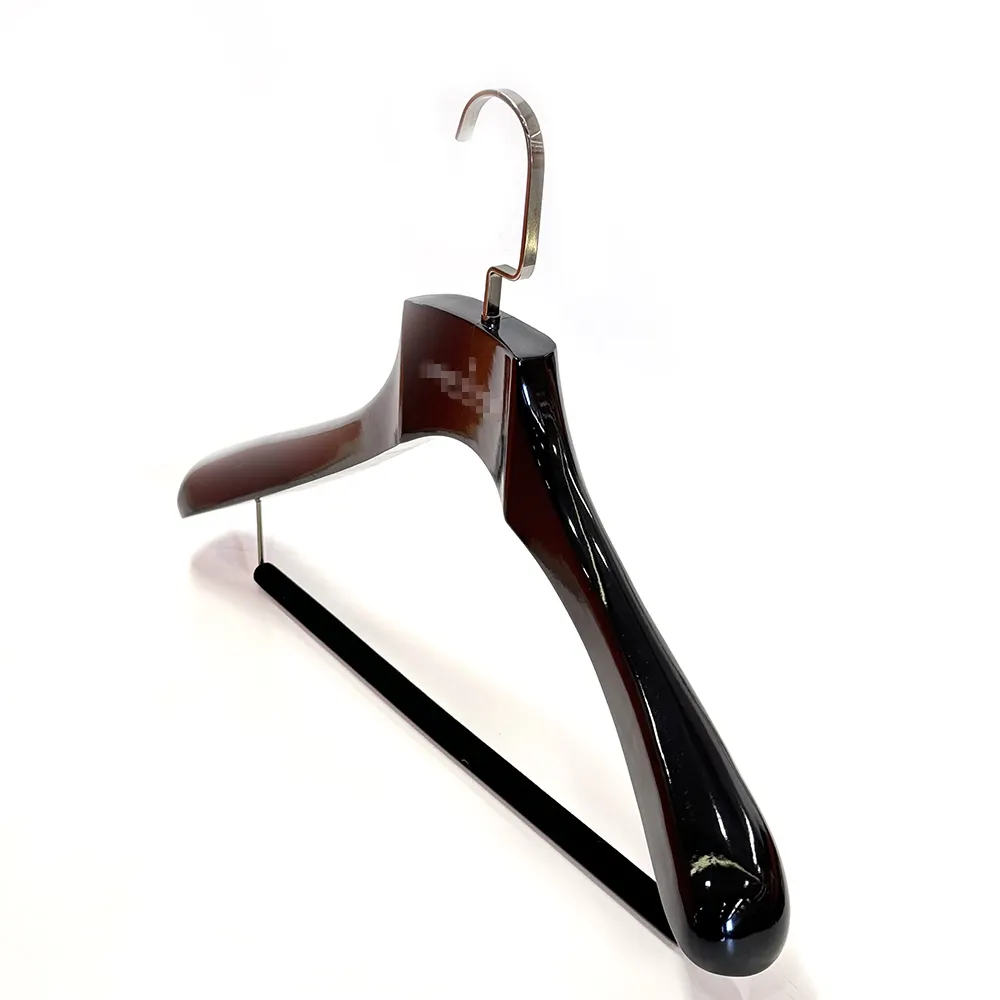 ELATE Hot Selling Custom High Hook Suit Hanger Luxury Glossy Smooth Coat Hanger Wooden