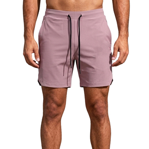กางเกงขาสั้นออกกำลังกายผู้ชาย ดีไซน์ทันสมัย แห้งเร็ว สีพื้น เอวยางยืดพร้อมเชือกผูก กระเป๋าใช้งานได้จริง - Product Image 1