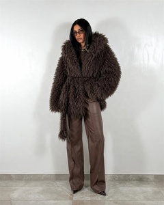 Zeyu Luxe Lange Krullende Kunstbontjas Dames Geruite Capuchon Winterjas Warme Groothandel Aangepaste Leverancier Eco Dames Kunstbontjassen - Product Image 4