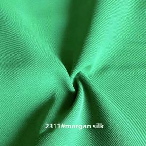 Approvisionnement direct Spot : Nouveauté 2026 – Tissu sergé brocart 100 % polyester Morgan, teint, résistant à l'abrasion, poids lourd 245 g/m², pour costumes et tenues décontractées - Product Image 3