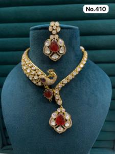 Ensemble de bijoux en laiton traditionnel avec motif paon et perles pour femmes, collier et boucles d'oreilles ethniques pour mariage - Product Image 5