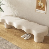 Banc multifonctionnel en bois de style américain, tendance et minimaliste, avec dossier ondulé, servant de lit d'appoint, armoire, canapé, banc à chaussures et tabouret de maison.