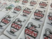 Jeu de Mahjong Panda Cartoon en Boîte Magnétique Deluxe Pliable avec Règles Modernes et Motifs Traditionnels Chinois, Idéal pour les Fêtes