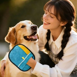 Gant anti-poils électrostatique XRE en microfibre, outil de suppression des poils d'animaux pour chiens et chats - Product Image 5