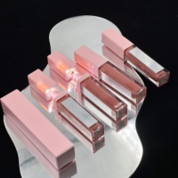 Gloss à lèvres LED à marque privée avec miroir, logo personnalisé, vente en gros, texture hydratante et soyeuse, design de luxe, rouge à lèvres tendance