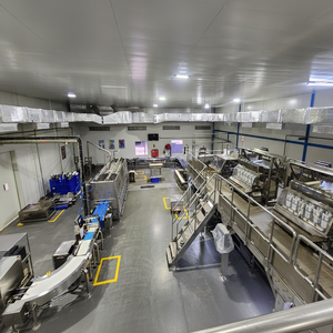 Máquina empacadora de sellado de bandejas de alimentos de alta velocidad de acero inoxidable duradero con función de llenado automático para bocadillos de arroz carne - Product Image 1