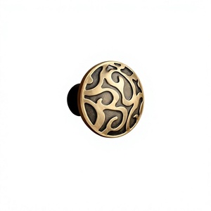 Bouton de tiroir rond en laiton traditionnel avec motif complexe pour poignée de meuble de maison ou de bureau - Product Image 6