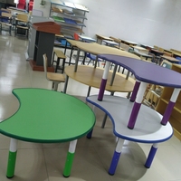 Meubles de maternelle de haute qualité, tables d'écolier en bois, table à manger pour enfants et ensemble de chaises en plastique, table pour enfants pour la crèche