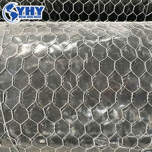 Rollo de Malla Hexagonal Galvanizada por Inmersión en Caliente para Cercas de Granja - Product Image 2