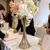 Nouveaux accessoires de décoration de mariage en fer électroplaqué doré, petites compositions florales de table de 80 cm WL-G026