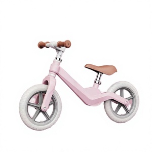 Vélo d'équilibre miniature pour enfants léger de 2 kg, 12 pouces, avec frein à câble et roues en plastique, selle réglable, cadre en fibre de carbone - Product Image 1