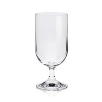 Verre à eau, verre à whisky, verre à vin, verre à bière, verre à cocktail – Différents types de verres à whisky, vin et bière