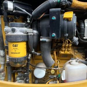 Tweedehands Kat <span class=keywords><strong>302</strong></span> Mini Digger Met Airconditioning Cabine Ultra Compact Ideaal Lage Uur Voor Fijne Bouwwerkzaamheden - Product Image 4