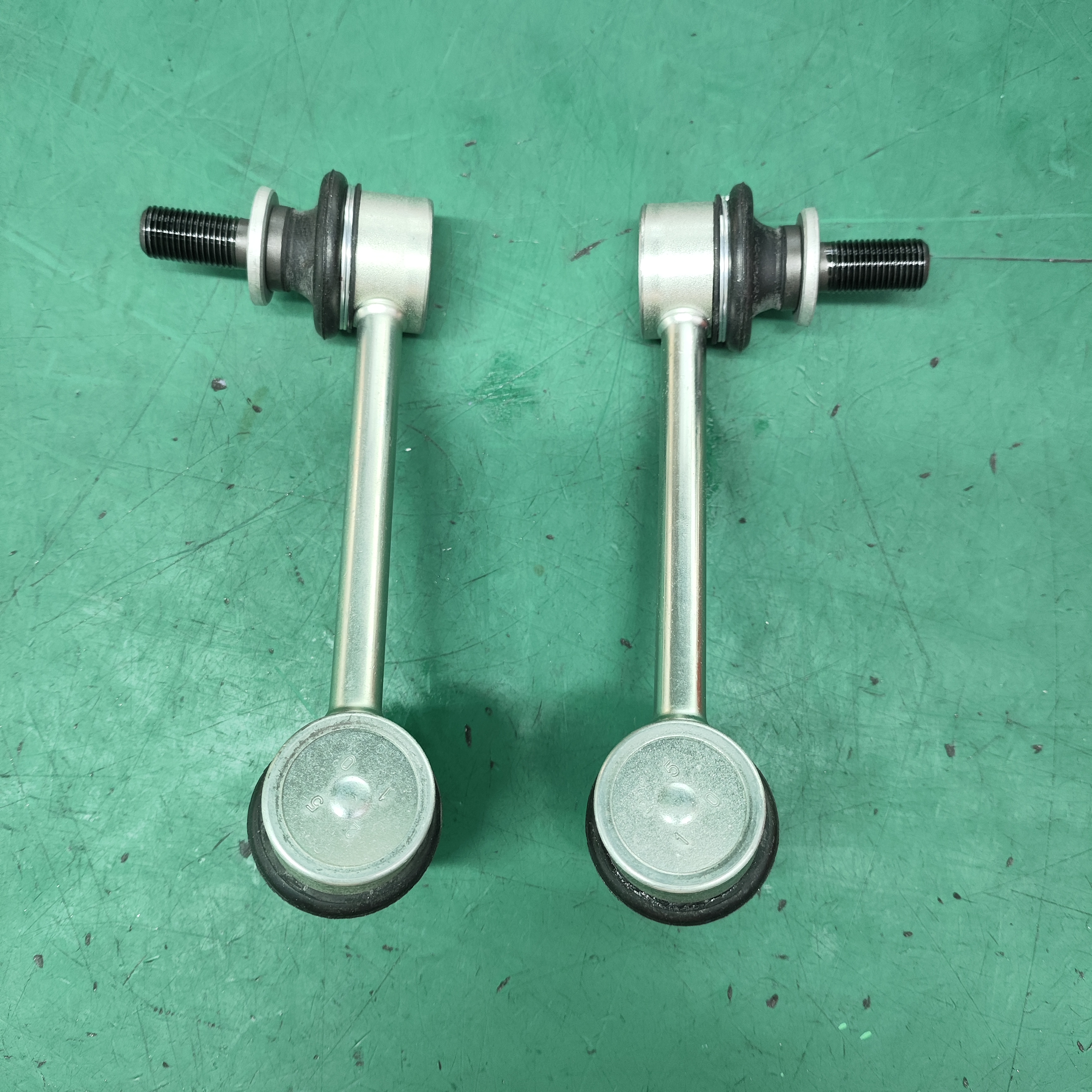 JOKA Front Stabilizer Bar Link 48840-60010/48830-60070 for Toyota