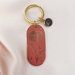 พวงกุญแจโลหะเคลือบสีน่ารักแบบกำหนดเองได้ ขายส่ง พวงกุญแจดอกไม้ประจำเดือนเกิดแบบเรียบง่าย ของขวัญและเครื่องประดับ - Product Image 3