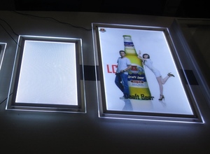 Boîte lumineuse publicitaire rectangulaire moderne en acrylique LED pour l'<span class=keywords><strong>immobilier</strong></span>, idéale pour les cadres photo et les menus - Product Image 6