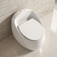 Bonne qualité Design de luxe WC monté au sol blanc or ligne oeuf forme placard salle de bain céramique une pièce cuvette de toilette