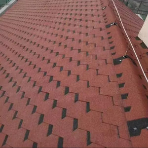 Nouvelle arrivée Tuiles brunes au design moderne Mosaïque dorée imperméable <span class=keywords><strong>Bardeaux</strong></span> <span class=keywords><strong>d</strong></span>'<span class=keywords><strong>asphalte</strong></span> pour maison pour hôtels entrepôts ateliers - Product Image 1