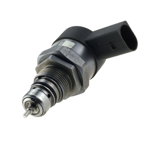 0281002859 nouveau capteur de régulateur de pression de carburant en métal pour VW pour Passat pour Tiguan Touareg Audi A3 A4 A5 A6 Q5 2.0 3.0 moteur <span class=keywords><strong>TDI</strong></span> - Product Image 2