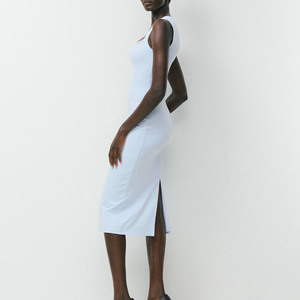 Vestido midi sin mangas de punto azul claro para mujer con ribete de encaje, cintura alta, estilo minimalista de verano, color sólido - Product Image 3
