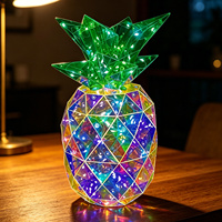 Figurine LED Ananas Iridescent 3D Alimentée par USB, 8 Modes, Décoration de Table Tropicale pour Mariage d'Été, Fête à Domicile, Cadeau, Ornement Artistique