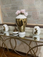 Vase en céramique blanc et or, grand format, sur pied, avec couvercle, pour la vente en gros et la personnalisation