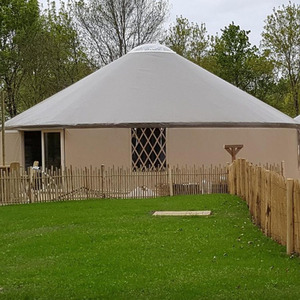 Chinesische Luxus-Glamping-Jurte aus Holz im modernen Design – Neuheit für die Mongolei - Product Image 5