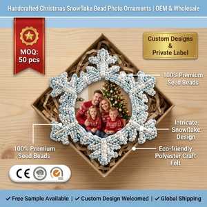 Ornamento Natalizio Personalizzato con Fiocchi <span class=keywords><strong>di</strong></span> <span class=keywords><strong>Neve</strong></span> in Perline, Cornice in Feltro Artigianale per Foto, Regalo Commemorativo per le Festività, Vendita all'Ingrosso - Product Image 2