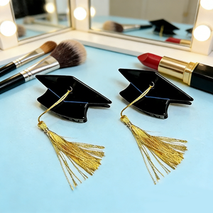 Mini pince à cheveux en forme de toque de diplômé avec pompon, pour la promotion 2026, accessoire capillaire pour fête de remise des diplômes - Product Image 6