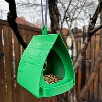 Mangeoire à oiseaux suspendue en plastique
