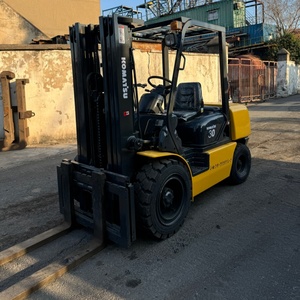 Chariot élévateur diesel Komatsu d'occasion 3 tonnes, mât simple 1000mm 160mm, rotation 1220mm 1500mm 2440mm - Product Image 4