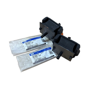 ยางรองแท่นเครื่องแบบพรีเมียมสำหรับฟอร์ด เรนเจอร์ เอเวอเรสต์ 3.0 TDCI ช่วยให้ขับขี่ราบรื่น ควบคุมแรงสั่นสะเทือน และมีความทนทานยาวนาน - Product Image 1
