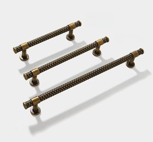 Hot Sale Zinc Alloy Bronze Furniture Handles &amp; <strong>Knobs</strong> Antique <strong>Cabinet</strong> Handle Drawer Pulls - Product Image 2