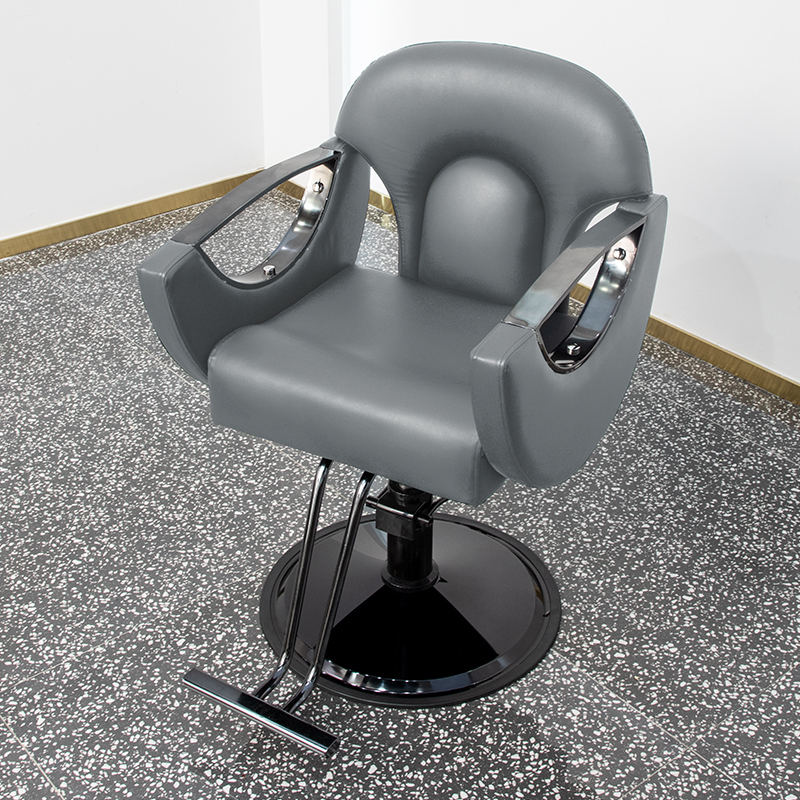 สีเทาเข้ม