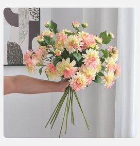 ดอกไม้ประดิษฐ์ กิ่งเดี่ยว 3 หัว ดาเลีย พินนาตา คาว. ดอกไม้ประดิษฐ์ดอกดาเลียและดอกเบญจมาศหลากสีสันสำหรับตกแต่งงานแต่งงาน - Product Image 2