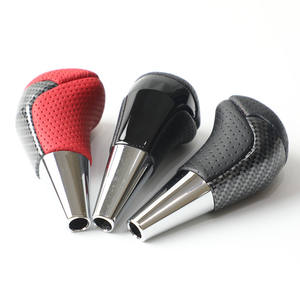 Pommeau de levier de vitesse en cuir perforé pour Toyota Highlander, accessoire d'intérieur de voiture au design ergonomique - Product Image 1