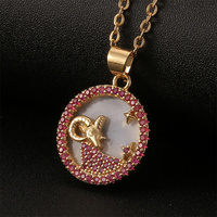 Vente en gros de collier pendentif rond en forme de coquille de couple en or avec zircon coloré et 12 signes du zodiaque pour femmes