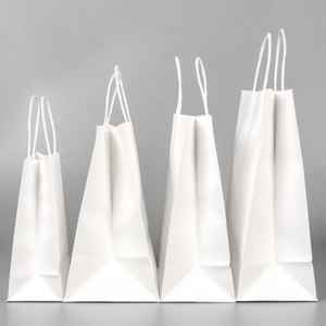 Bolsa de Papel Kraft Blanca para Regalo, Ecológica, Clásica, Personalizable, con Asas Retorcidas, Reciclable y Duradera - Product Image 4