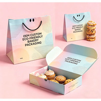 Boîte d'emballage de boulangerie écologique personnalisée OEM, boîte à gâteaux, biscuits et desserts de qualité alimentaire avec sac en papier