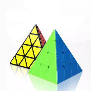 Qiyi Pyramid Cube 4x4 Puzzle magique stimulant le cerveau pour adolescents - Product Image 1