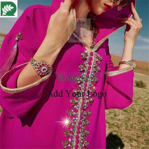 Manga larga Color amarillo <span class=keywords><strong>Cabaya</strong></span> Mujeres Vestido musulmán Elegante Dubai Modesto Vestidos largos con capucha Vestidos de noche - Product Image 1