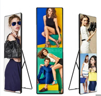 Poster con Display a Led portatile per interni verticale Totem Display Video Free Standing Led Poster pubblicitario