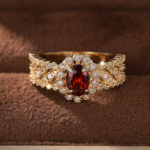 Anello in Stile Vintage con Design Creativo per Donne - Product Image 3