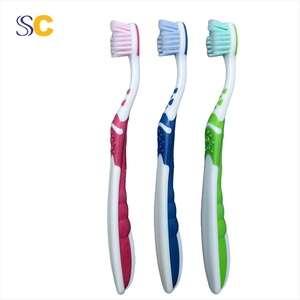 Vente en gros de brosses à dents pour enfants, mignonnes, en carton, de couleur bonbon - Product Image 3