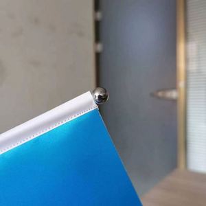 Ensemble de mini-table décorative de bureau en métal avec support de drapeau national (Émirats Arabes Unis, Malaisie, Irak, États-Unis) - Product Image 6