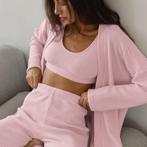 Set di abbigliamento per la casa da ragazza in <span class=keywords><strong>cotone</strong></span> a maniche lunghe a tre pezzi, il <span class=keywords><strong>pigiama</strong></span> accappatoio da donna di alta qualità è super comodo e morbido - Product Image 6