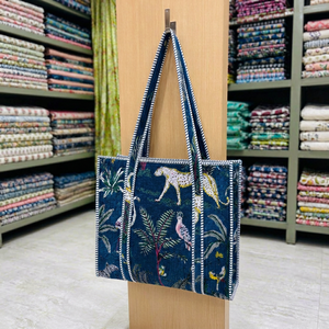 Sac fourre-tout en velours pour femme Le Souvenirs, imprimé jungle bohème, avec poches intérieures, léger, toutes saisons, hiver, shopping, voyage - Product Image 1